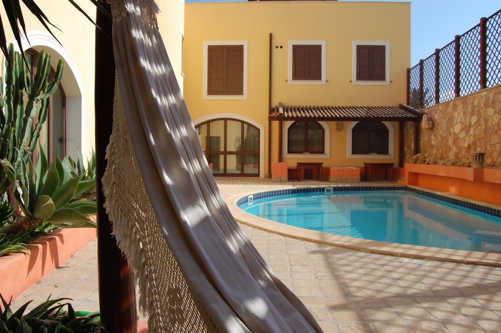 El Mosaico Del Sol Hotel Lampedusa Bagian luar foto
