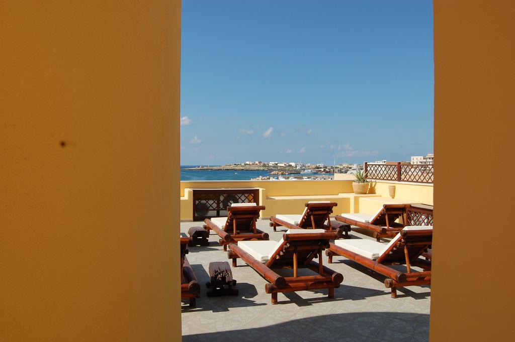 El Mosaico Del Sol Hotel Lampedusa Bagian luar foto