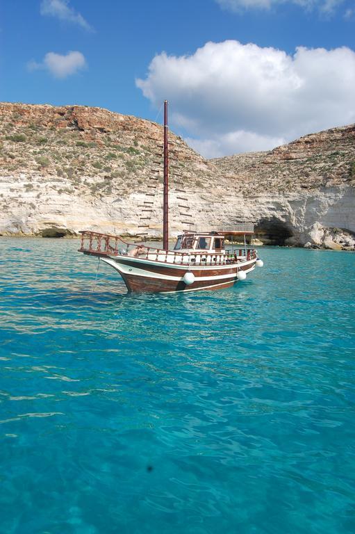 El Mosaico Del Sol Hotel Lampedusa Bagian luar foto